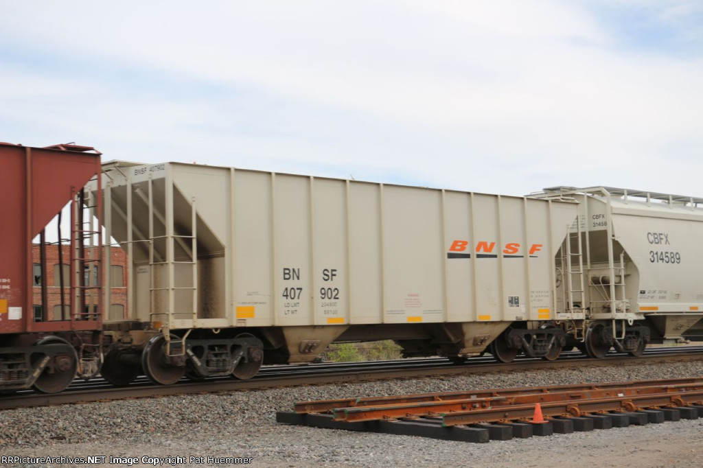 BNSF 407902
