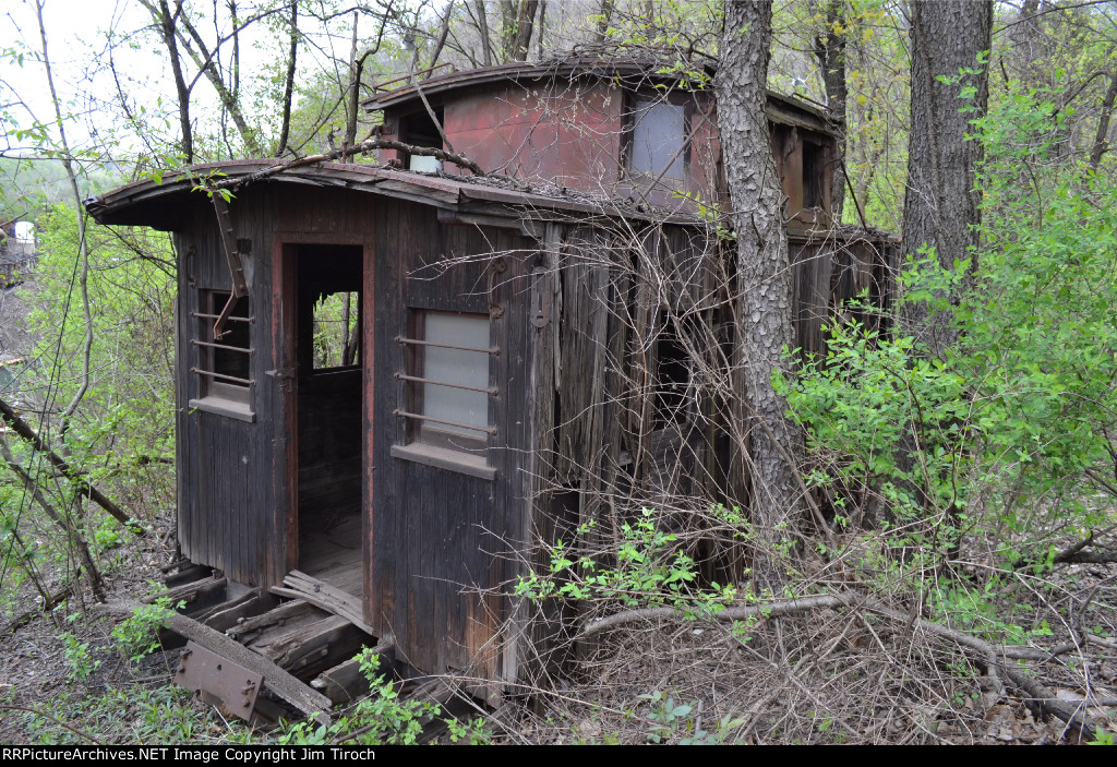 Abandoned ND Caboose