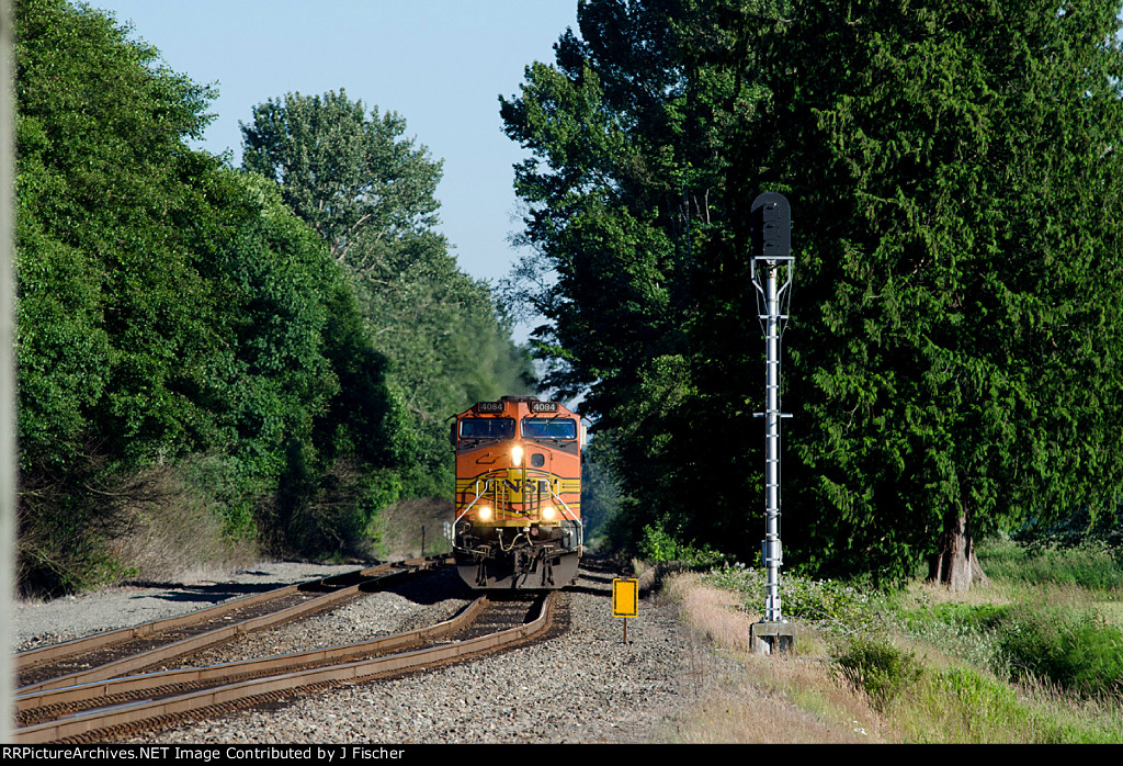 BNSF 4084