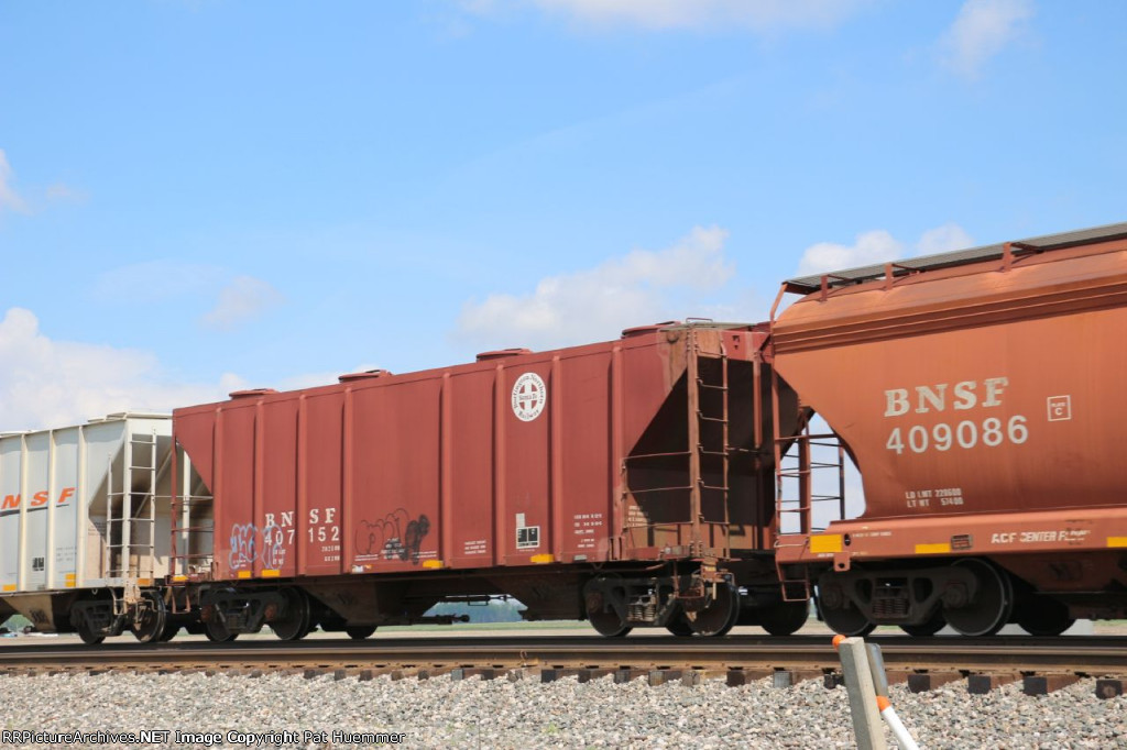 BNSF 407152