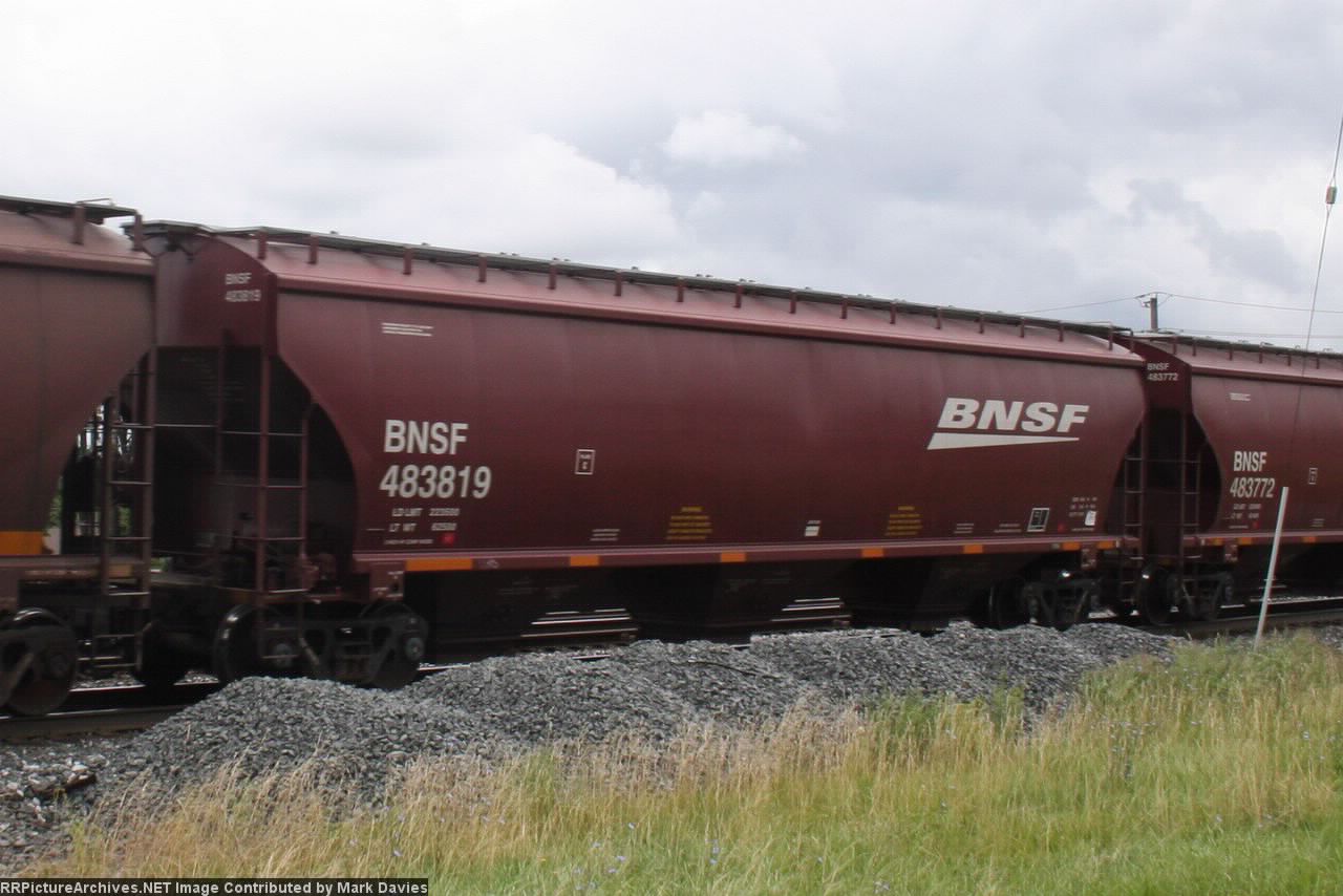 BNSF 483819