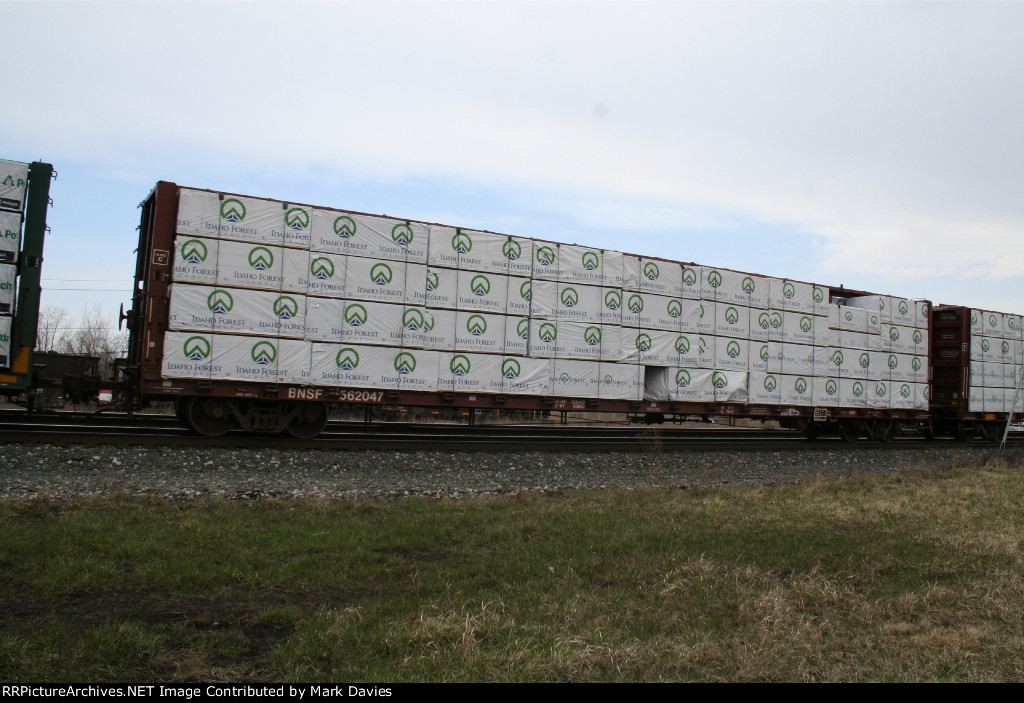 BNSF 562047