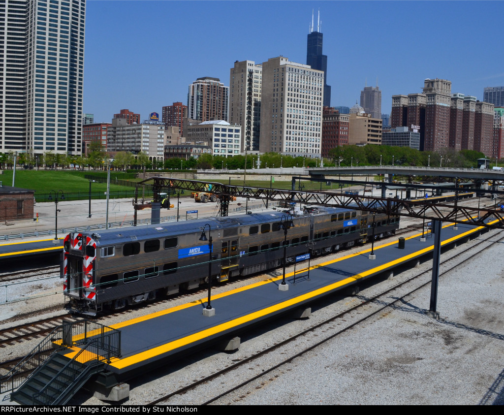 Chicago: City of Trains