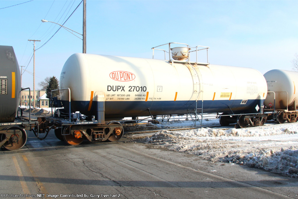 DUPX 27010 - Du Pont De Nemours and Co