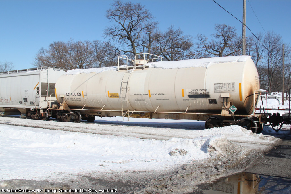 TILX 400727 - Trinity Industries Leasing