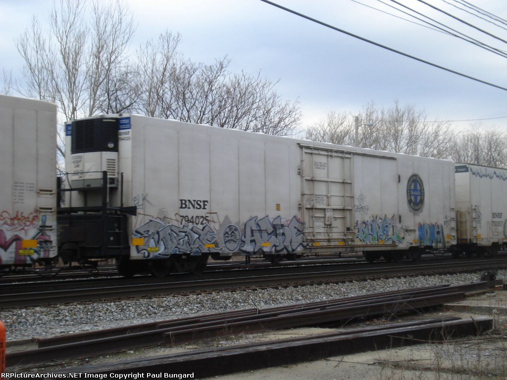 BNSF 794025