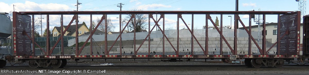 SOO 601445 empty centerbeam flat car 