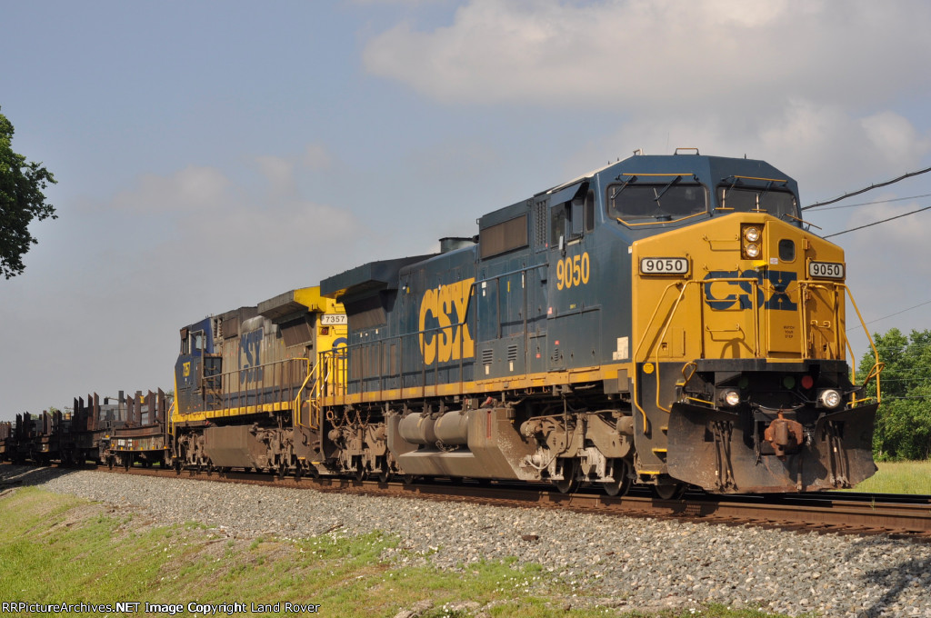 CSXT 9050 On CSX K 587 Northbound