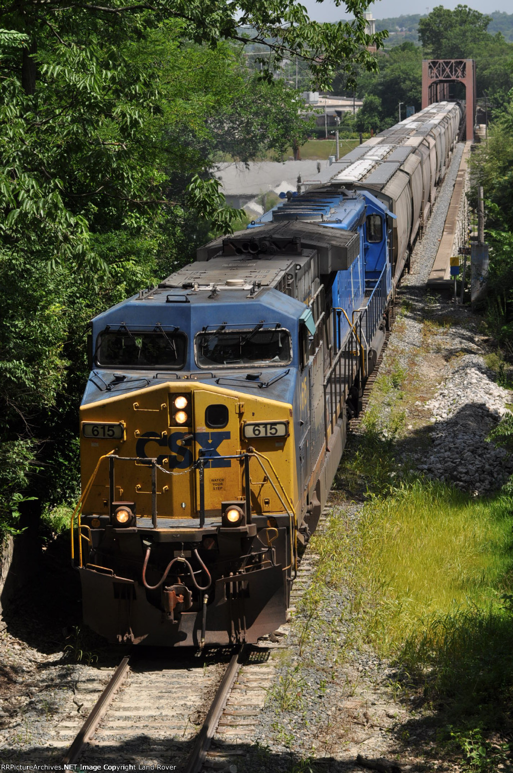 CSXT 615 On CSX J 784 Westbound