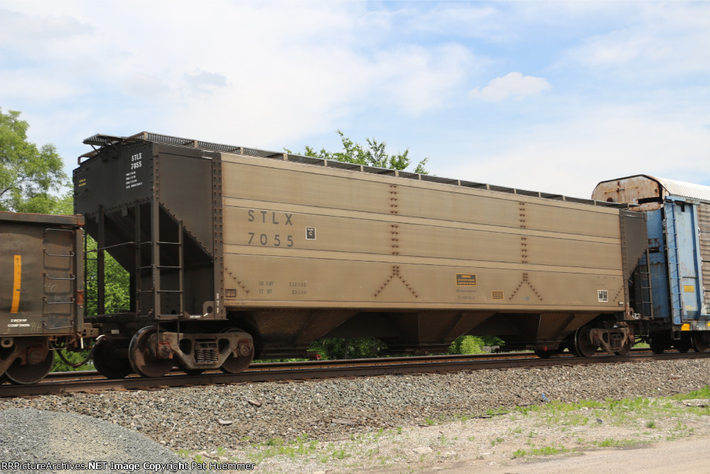 STLX 7055
