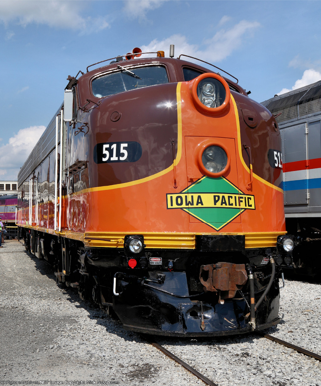 Iowa Pacific E8 #515