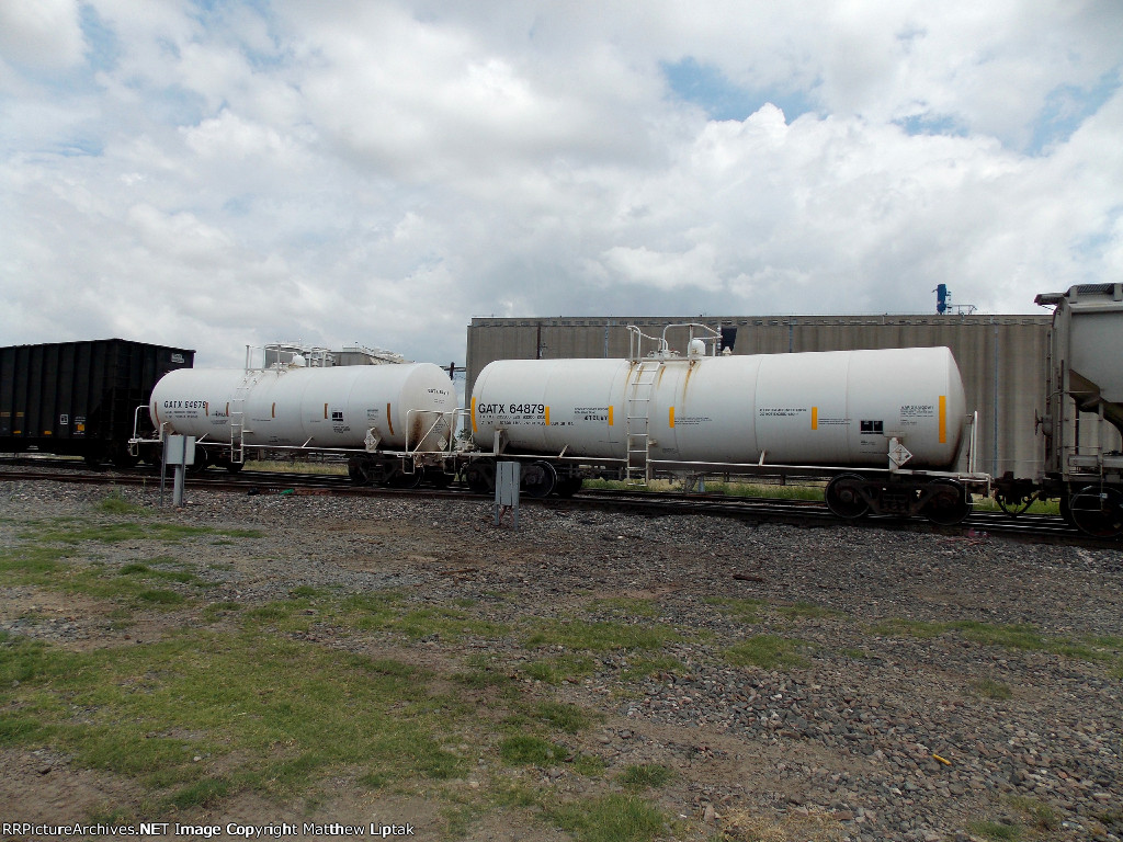 GATX 64678 and GATX 64879