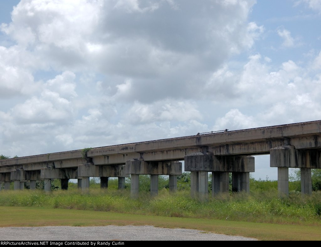 Trestle Mission River