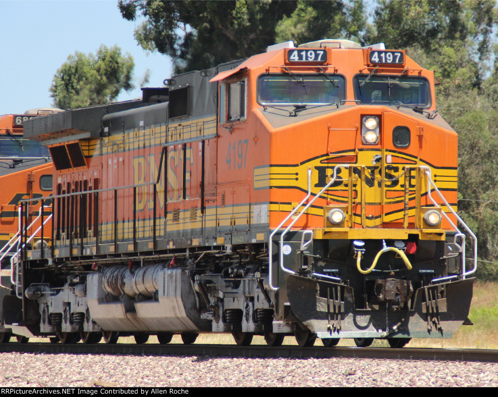 BNSF 4197