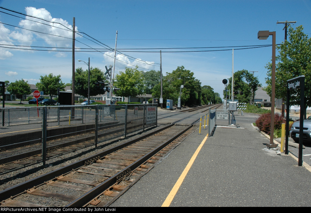 NJT Station-looking north