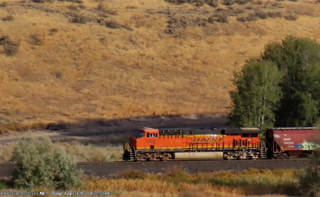 BNSF 7092