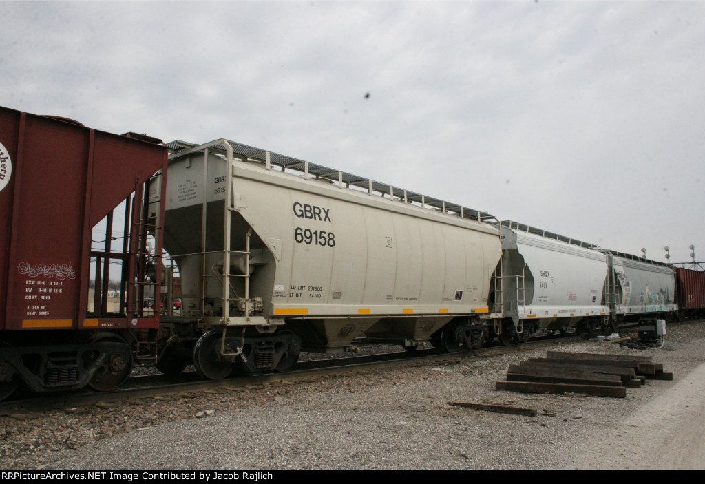 GBRX 69158