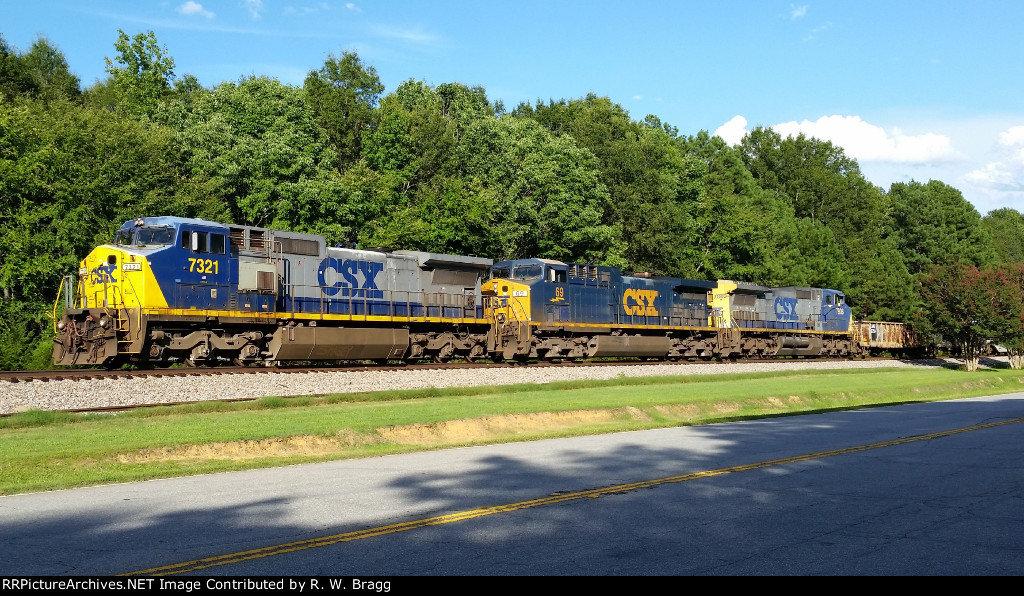 CSX 7321 (C40-8W)