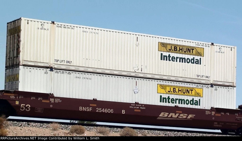 EB Intermodal Btwn Needles & Goffs  CA  8