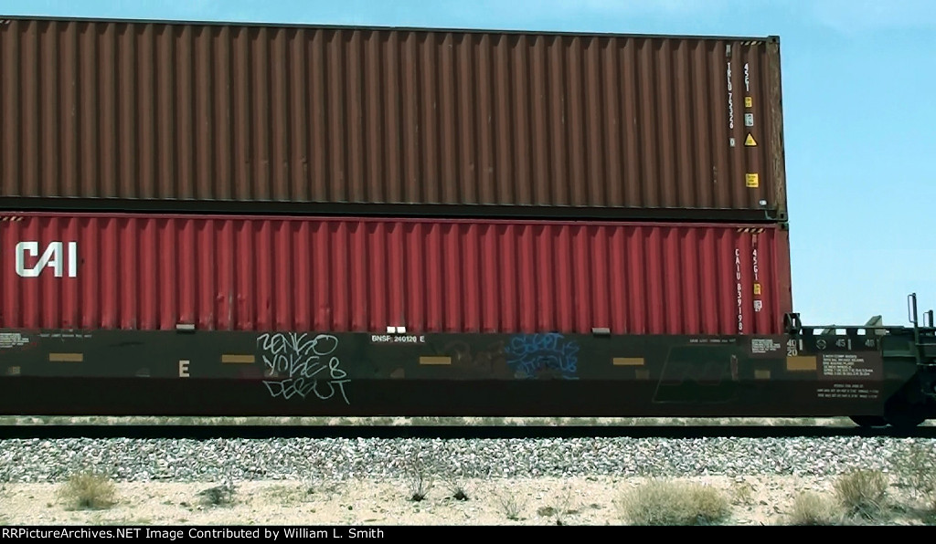 EB INtermodal Frt Btwn Needles & Goffs CA  2-25
