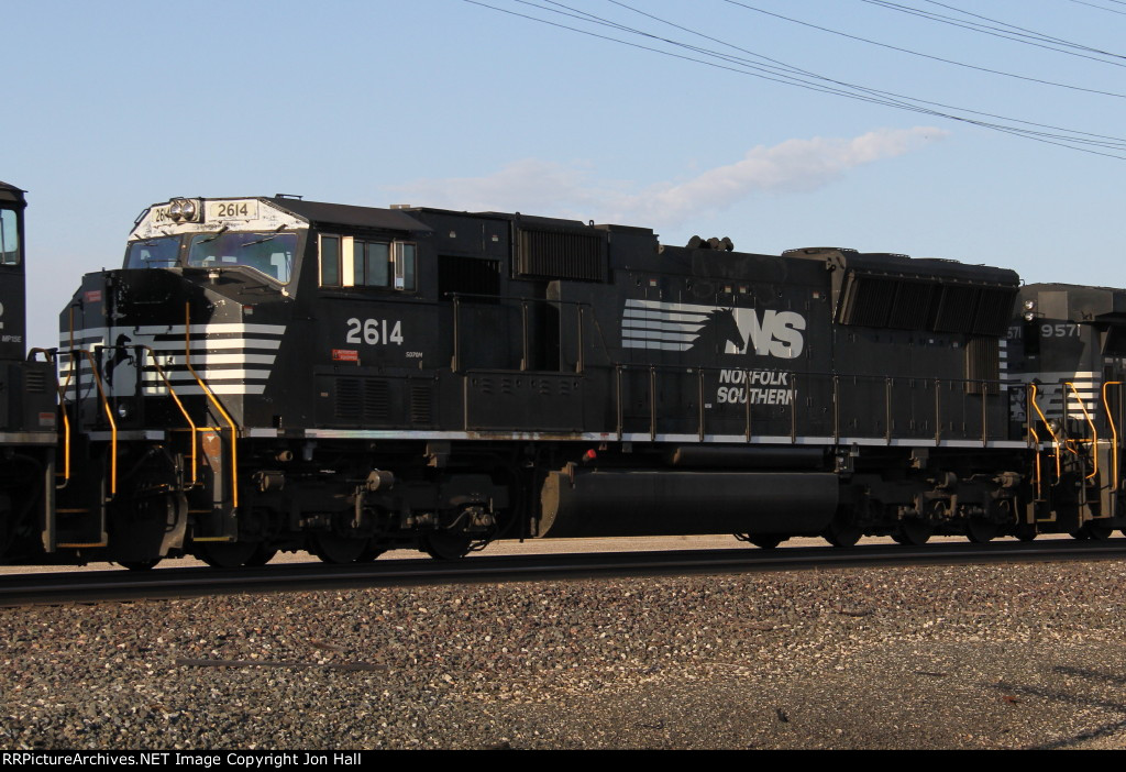 NS 2614