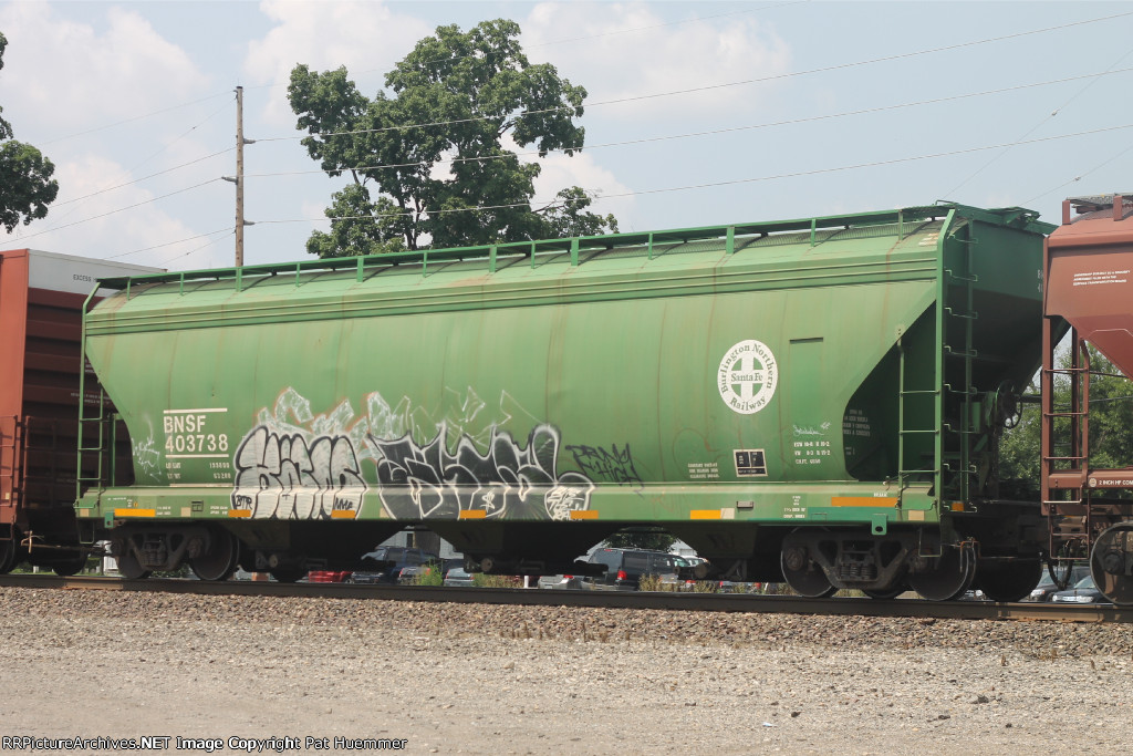 BNSF 403738