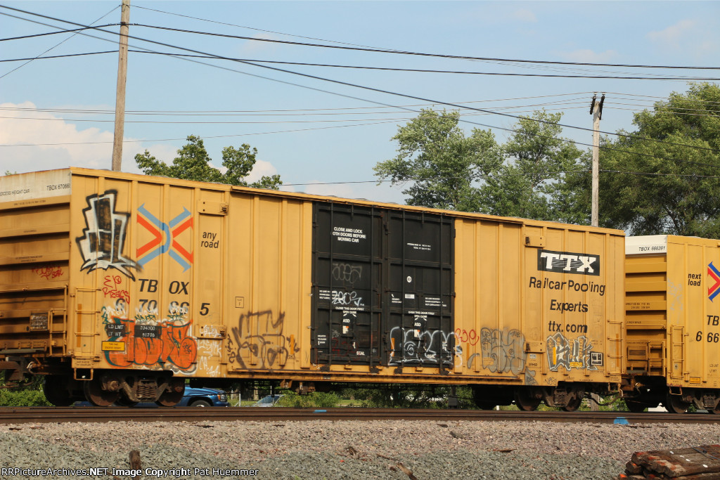 TBOX 670865