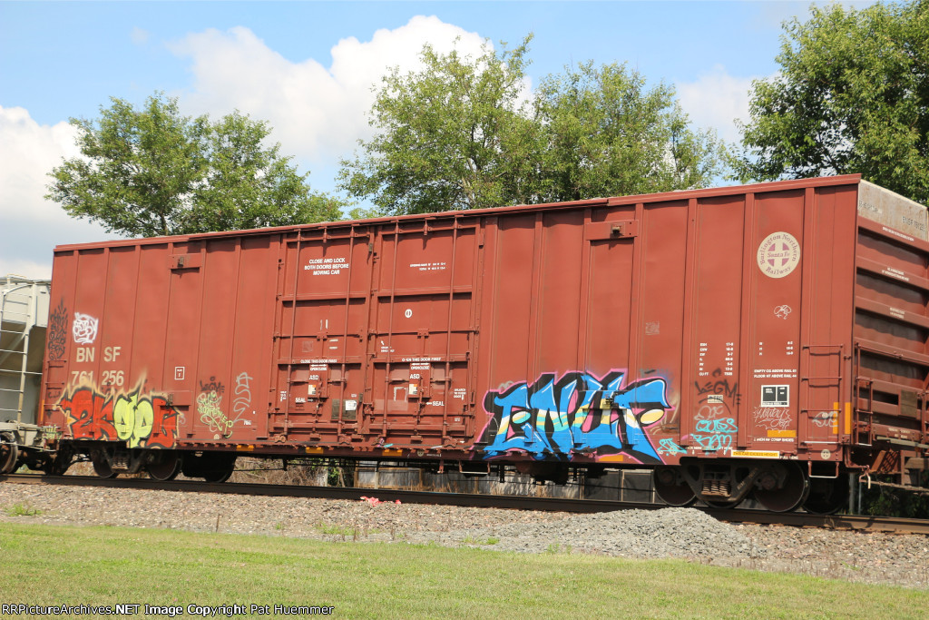 BNSF 761256