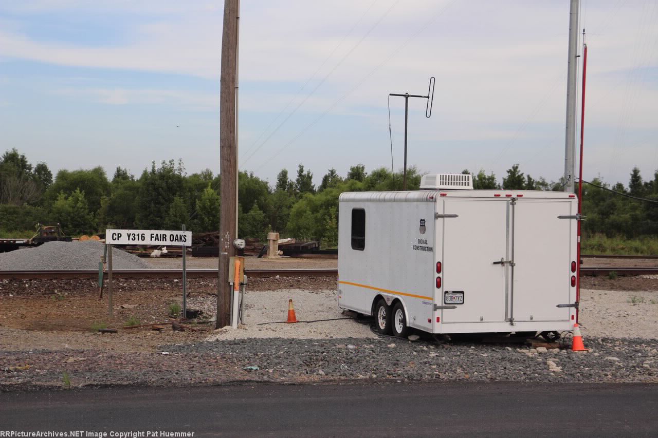 Covert UP signal trailer