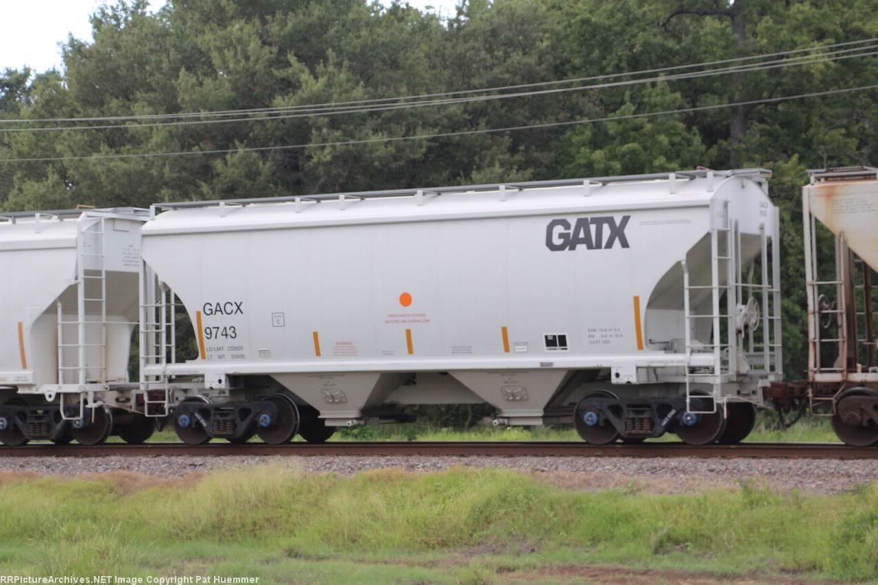 GACX 9743