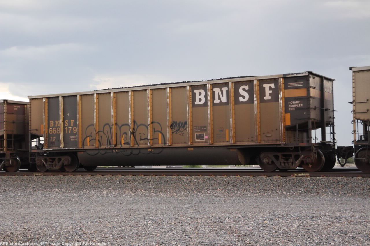BNSF 668179