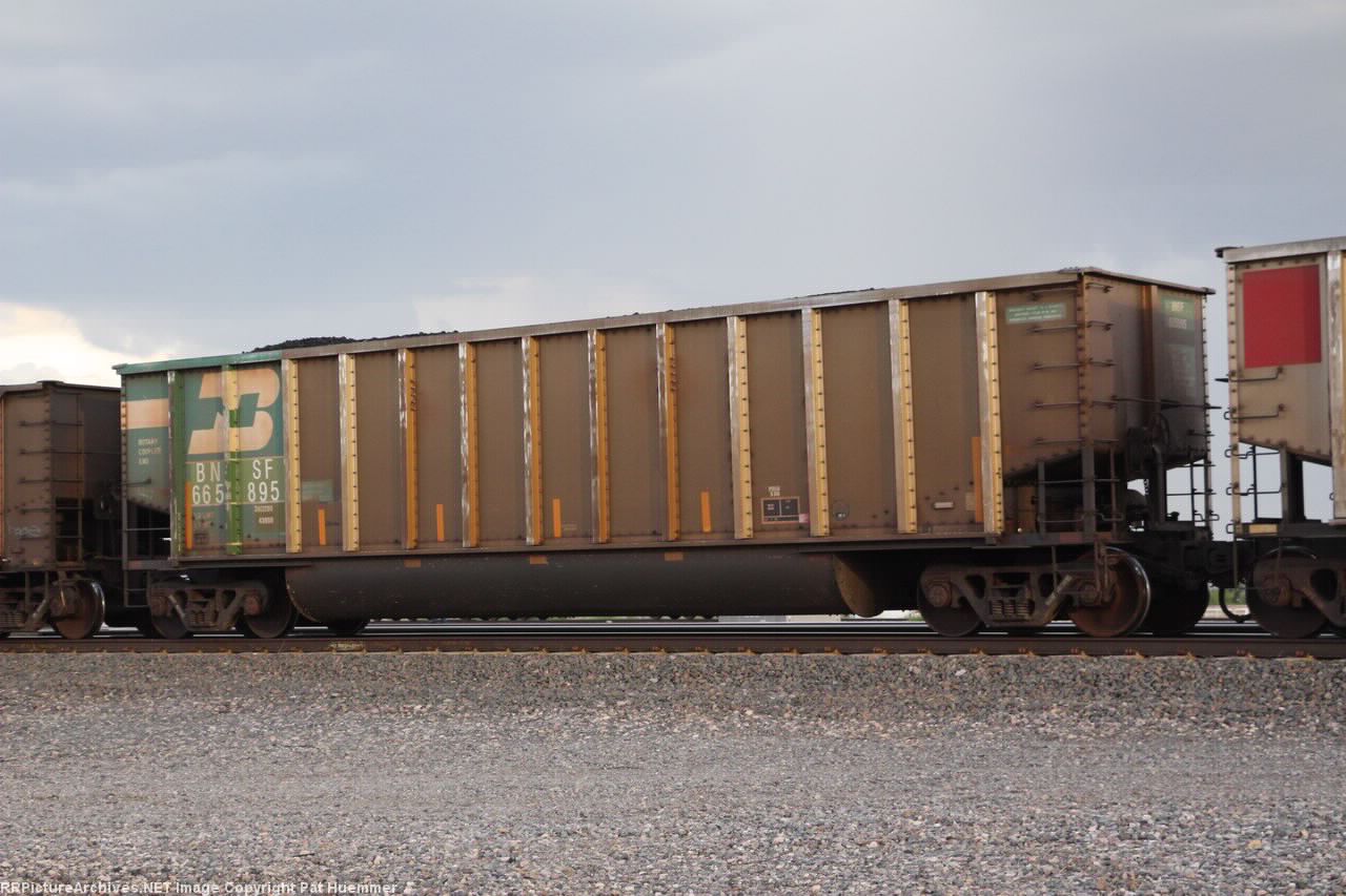 BNSF 665895