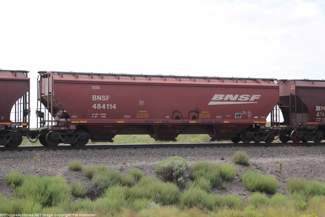 BNSF 484114