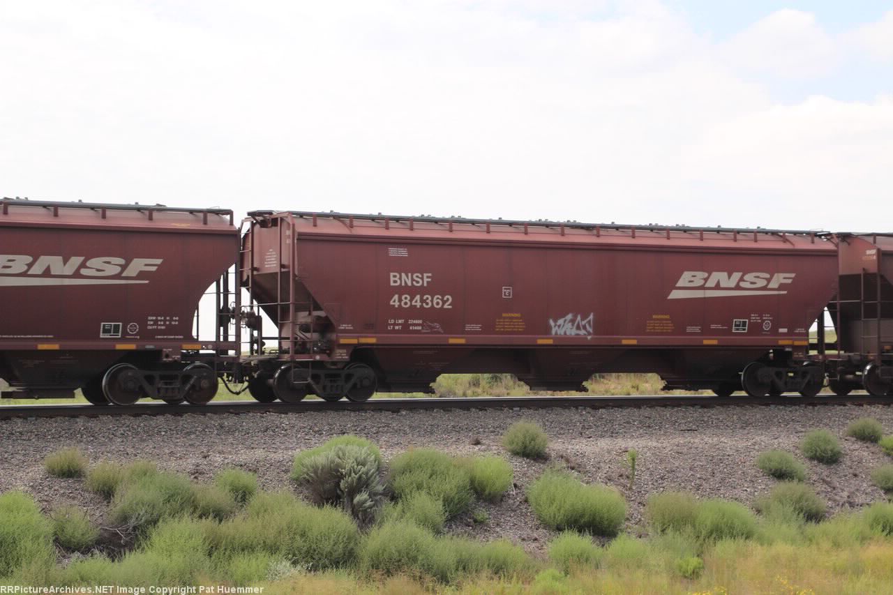 BNSF 484362