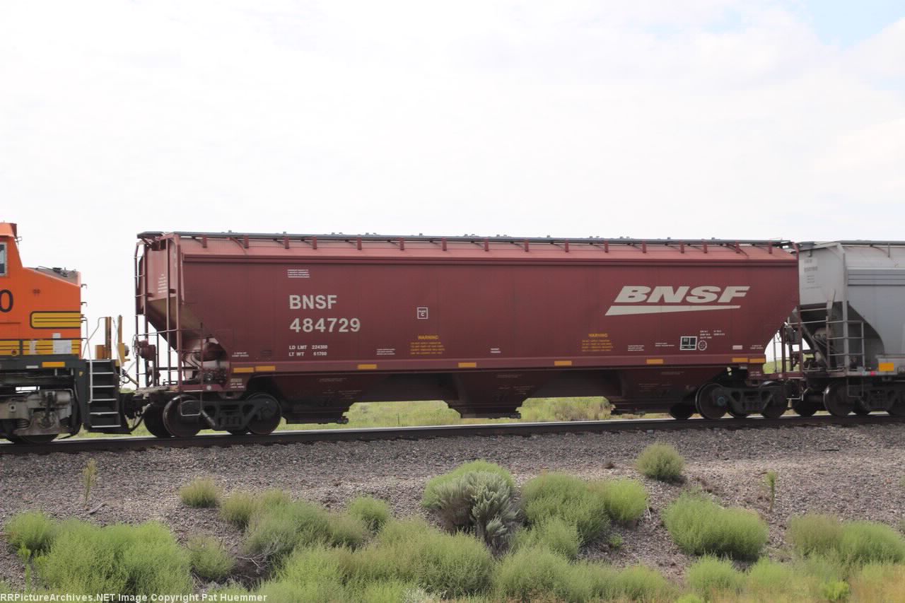 BNSF 484729