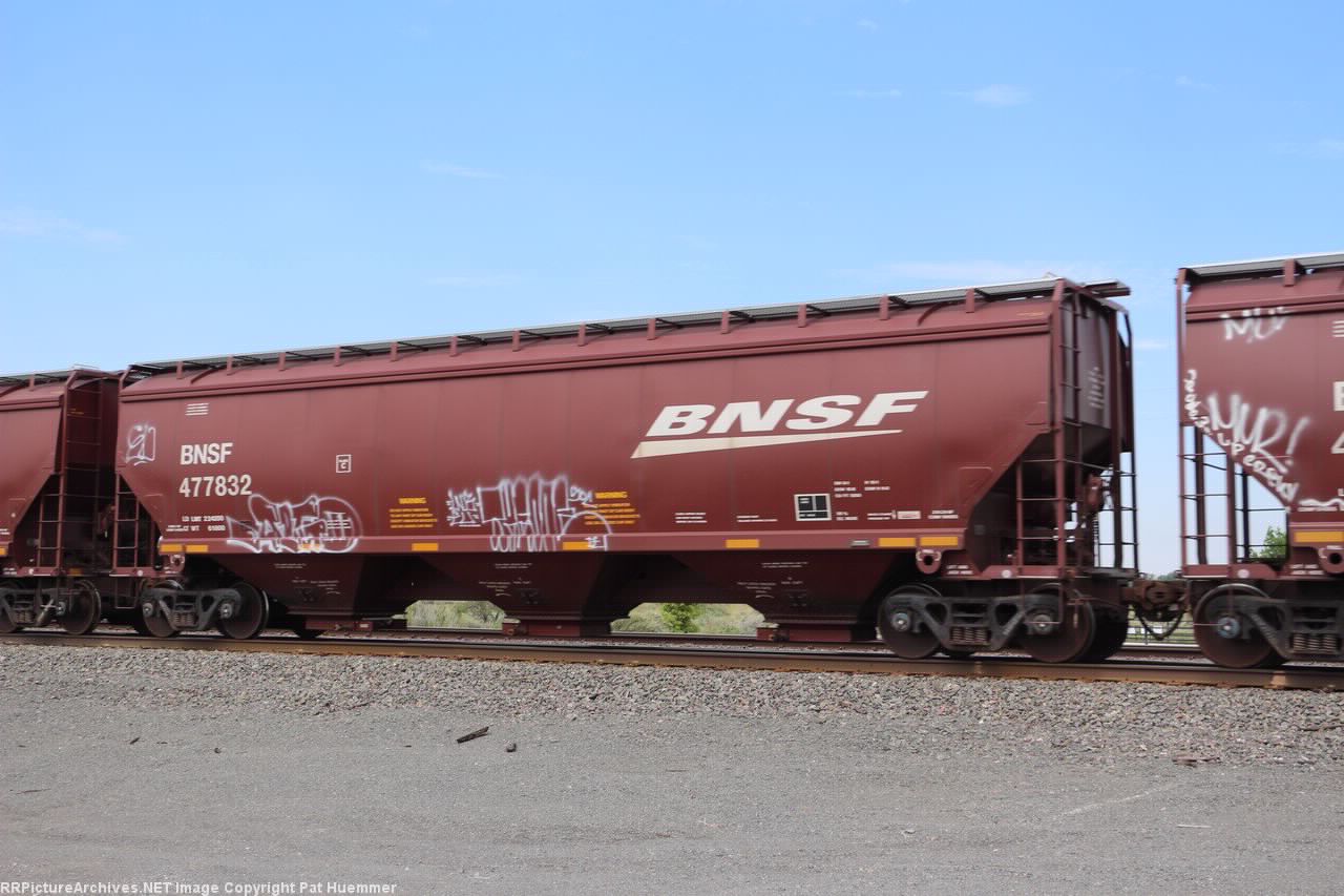 BNSF 477832