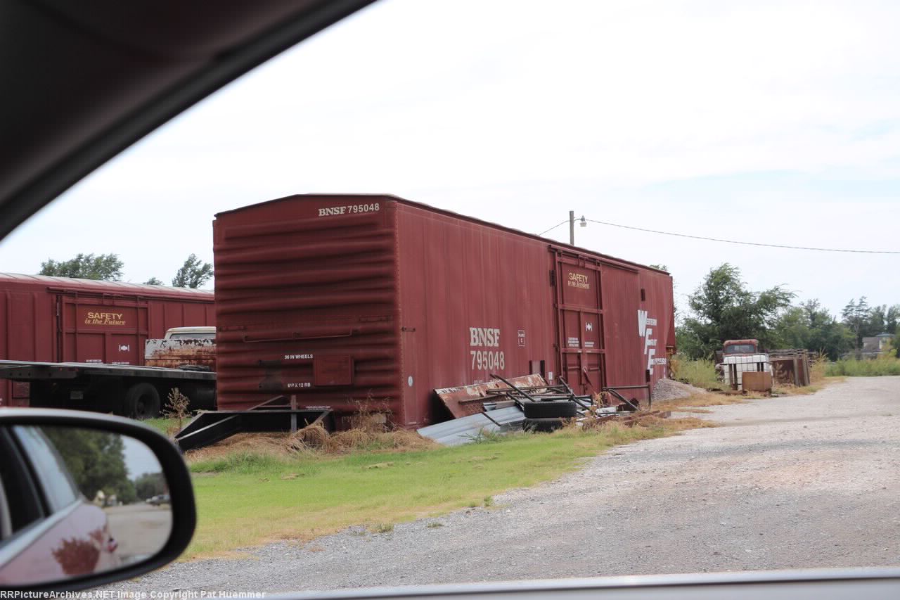 BNSF 795048