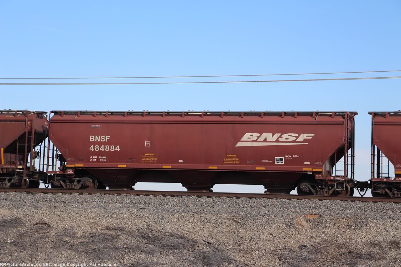 BNSF 484884
