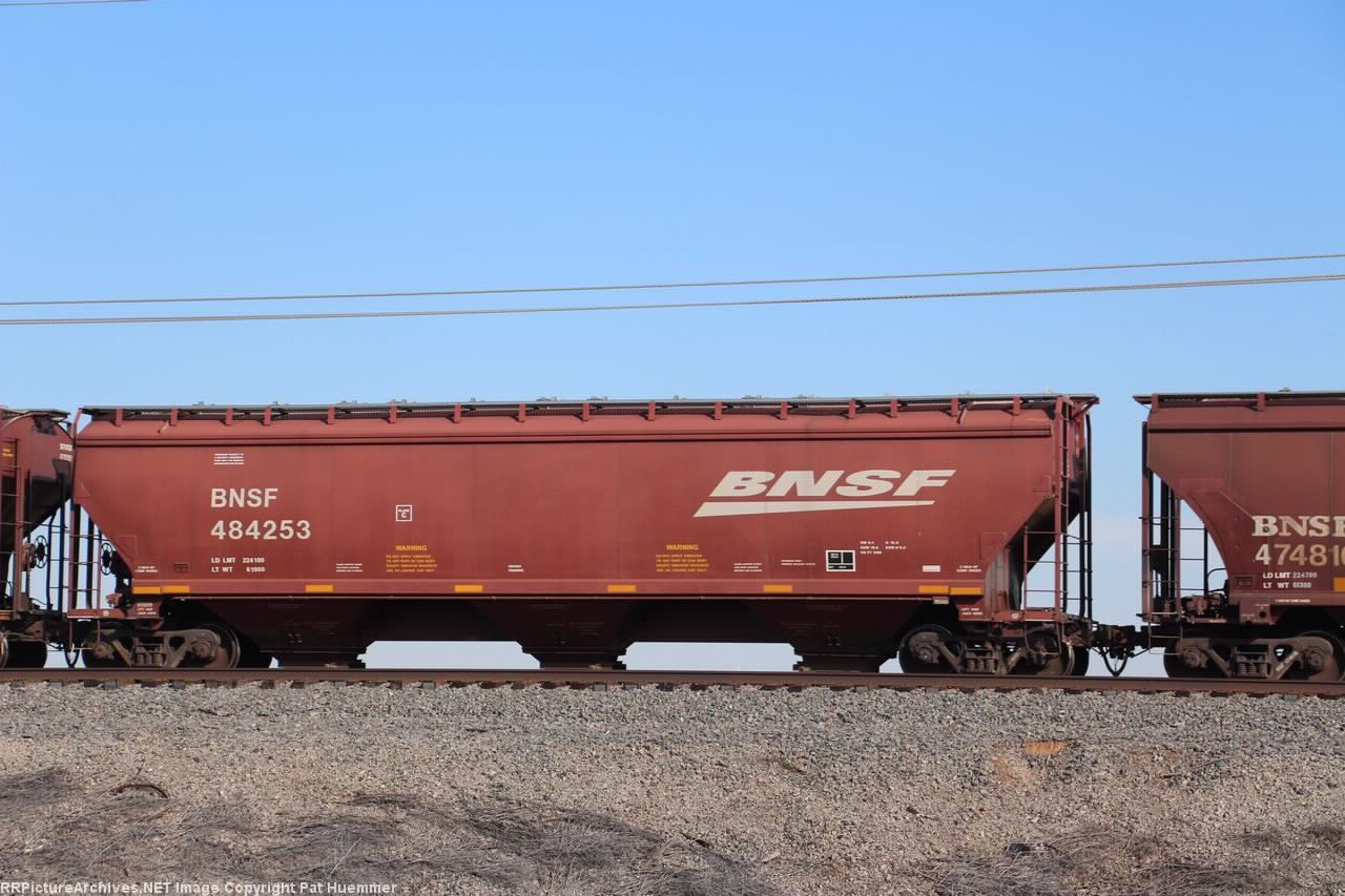 BNSF 484253