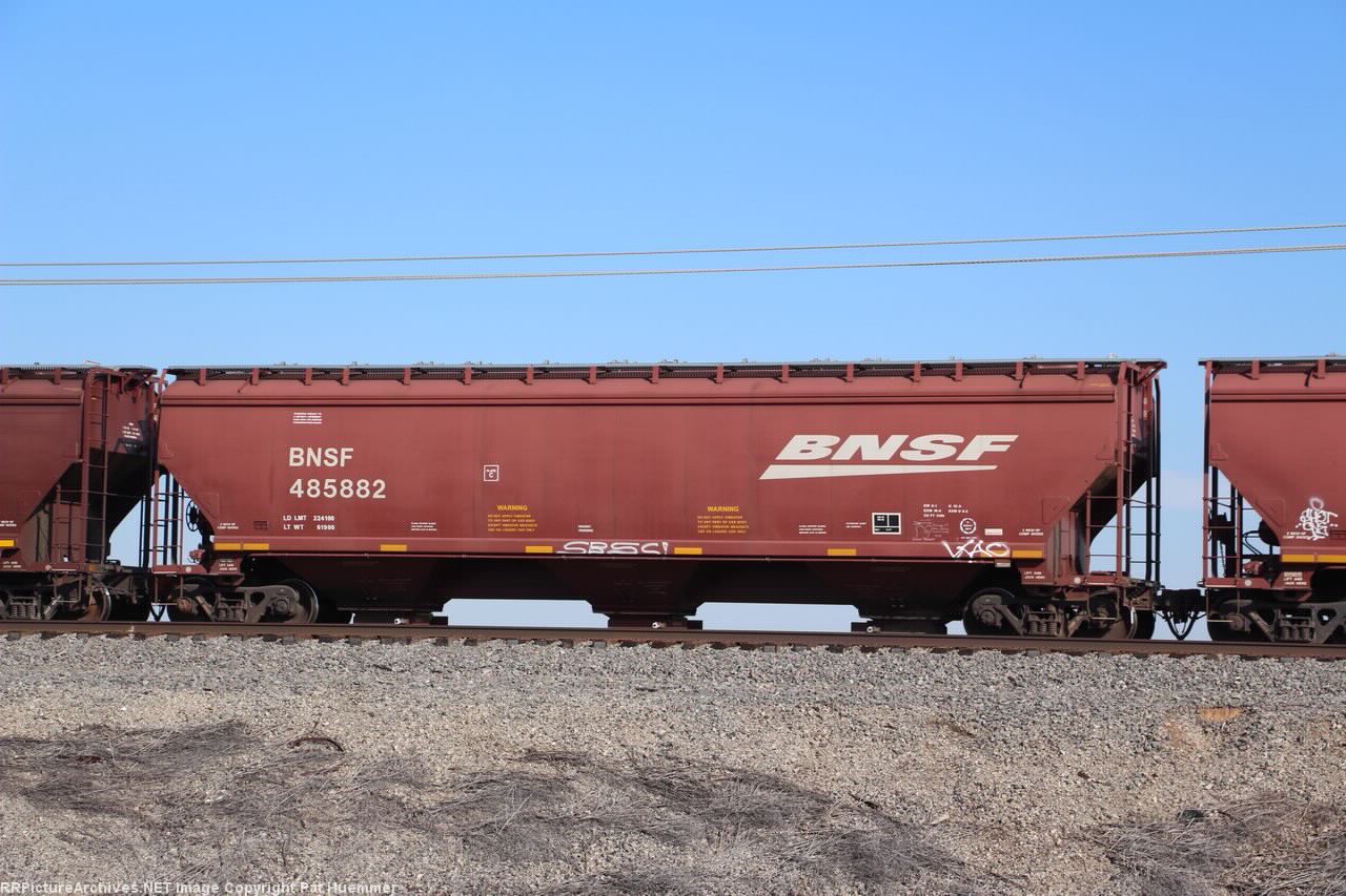 BNSF 485882