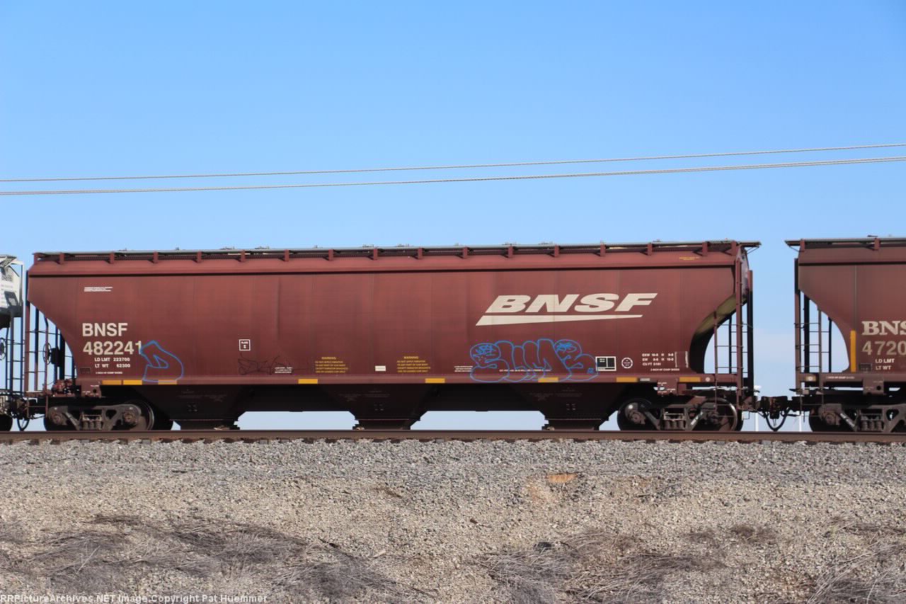 BNSF 482241