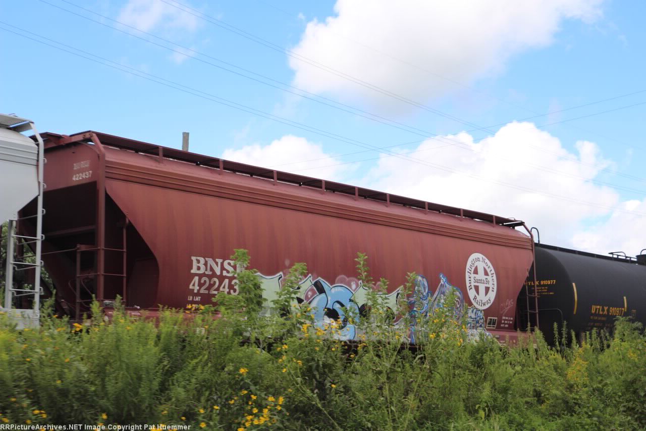 BNSF 422437