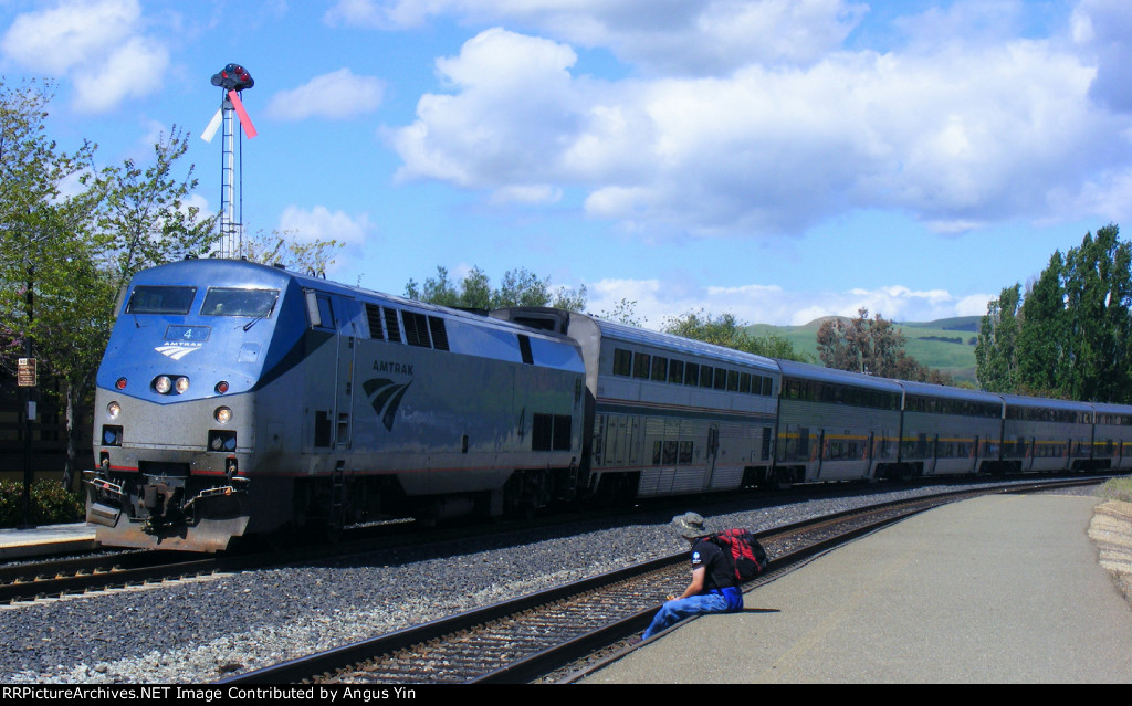 AMTK 4 Capitol Corridor