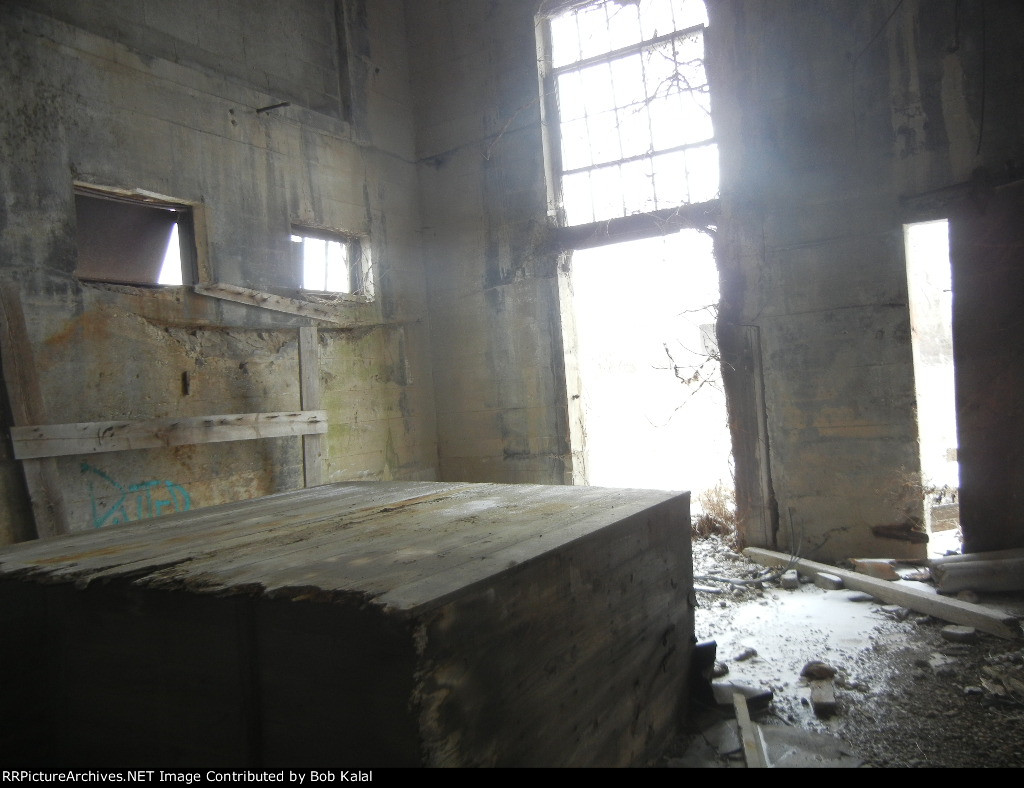 ROSSVILLE ROUNDHOUSE