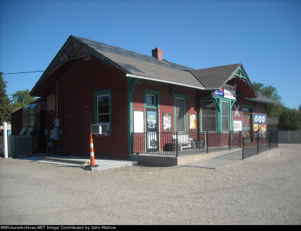 Former CB&Q Roseland Station