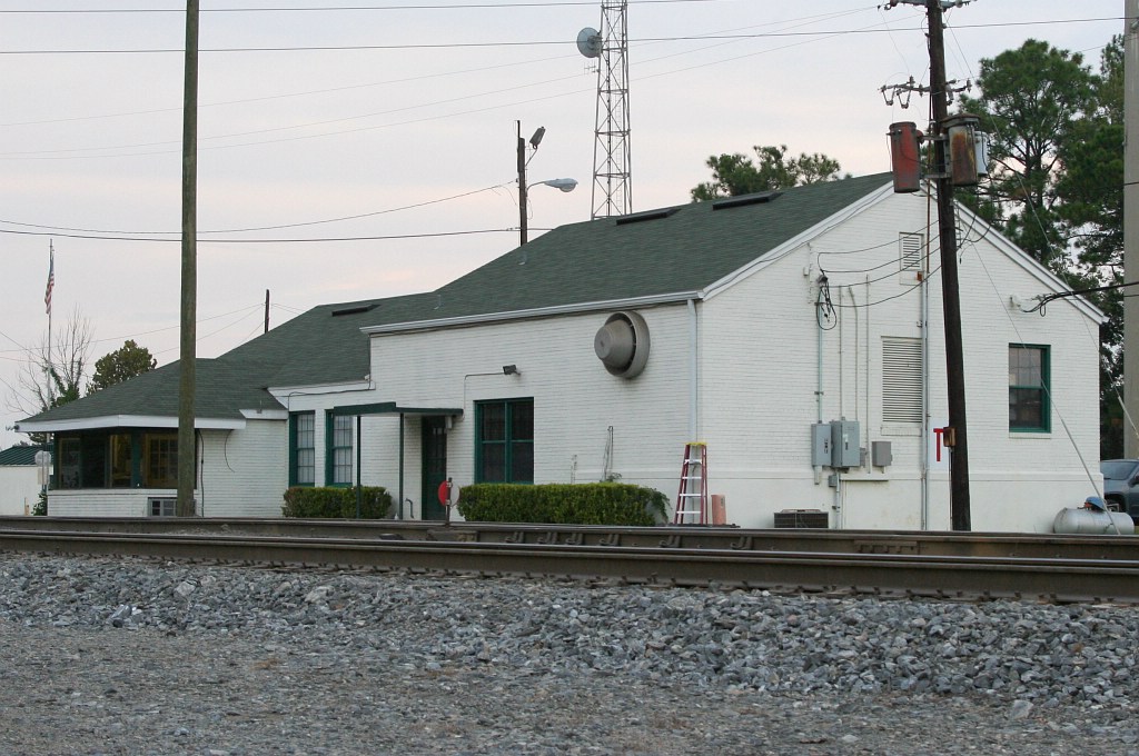 NS yard office