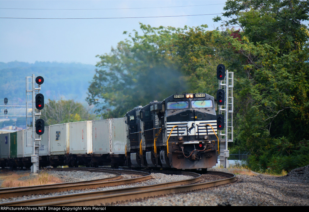 NS 9748 21M