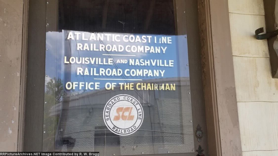 SAL Passengfr Depot (c. 1908)