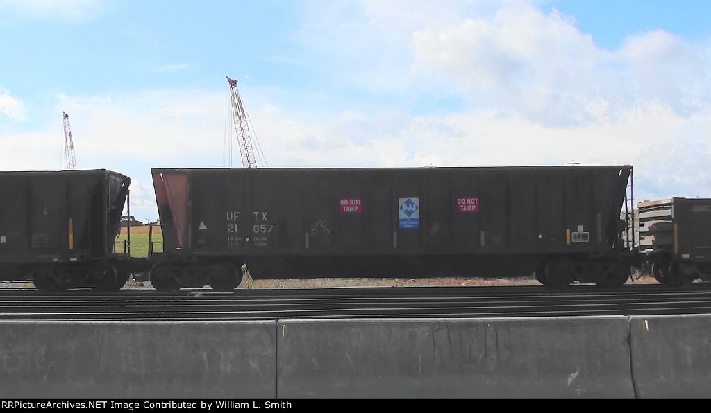 Building a Frt in Balmer Yard -12