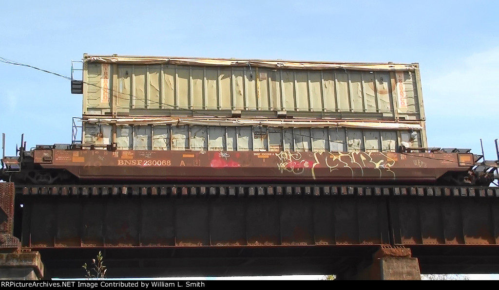 NB Manifest Frt Over the Lk Union Locks to Puget Snd -53